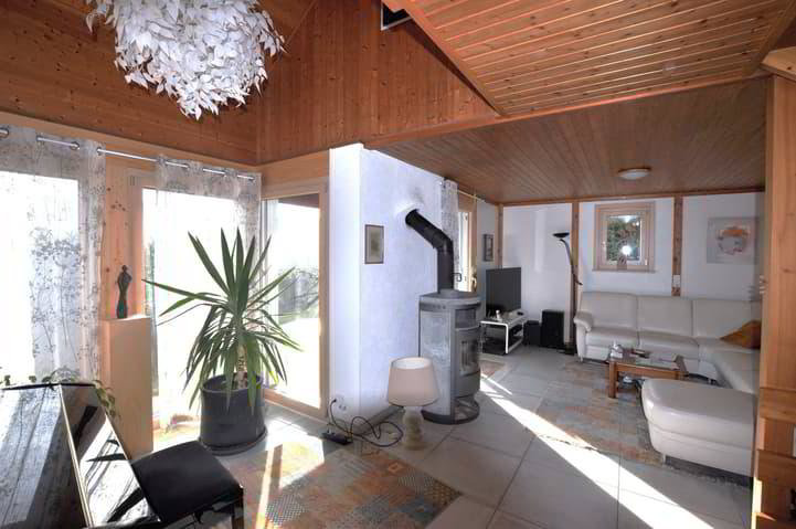 Haus – Fontenais, Champ aux Oies - Mehr