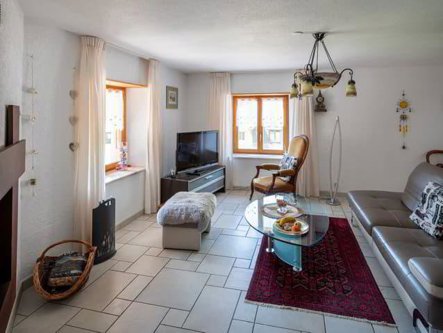 Maison 9 pièces à acheter à Soyhières - image 1/13