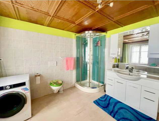 Casa di 8 locali in vendita a La Joux FR - immagine 1/13