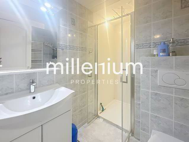 6 rooms House for rent in Versoix - image 1/8