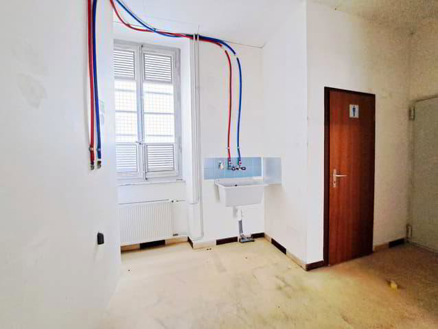 Ufficio & Commercio di null locali in affitto a Payerne - immagine 1/4