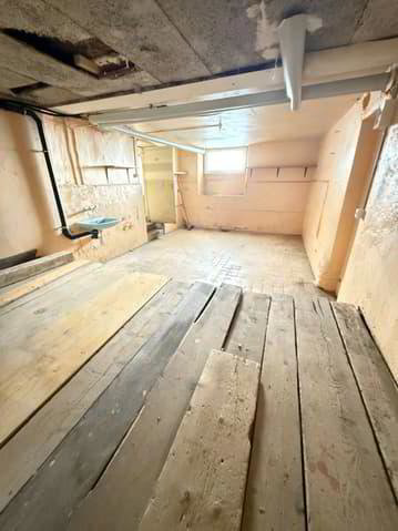 Parking, garage null pièces à louer à Cormondrèche - image 1/5