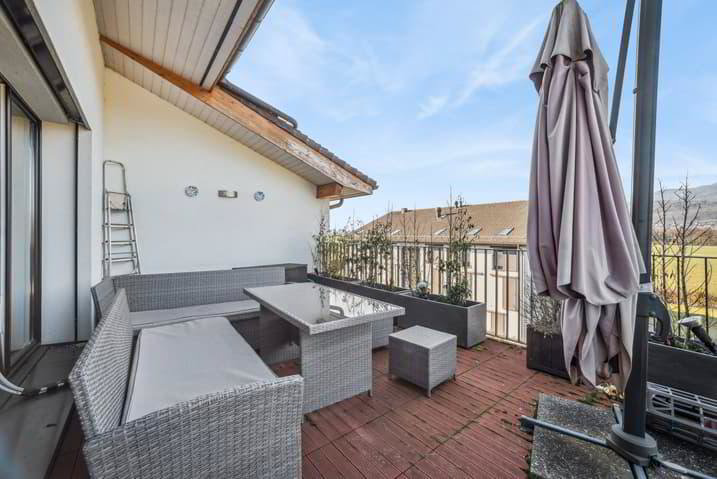 5 Zimmer Wohnung zum verkaufen in Chavannes-de-Bogis - Bild 1/11