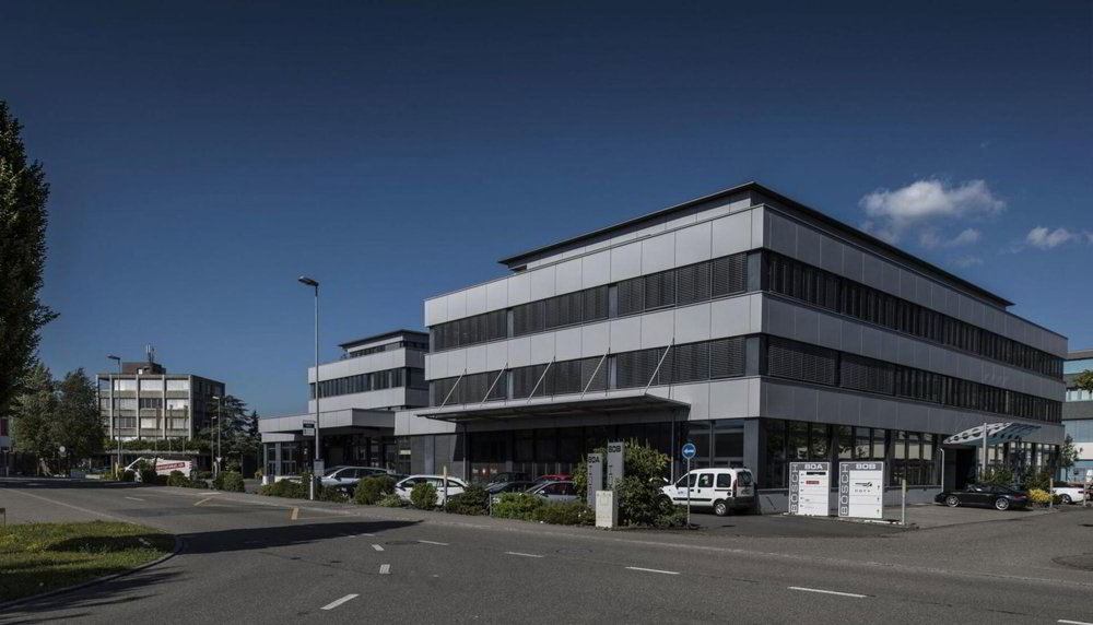 null rooms Office & Commercial for rent in Hünenberg - image 1/7