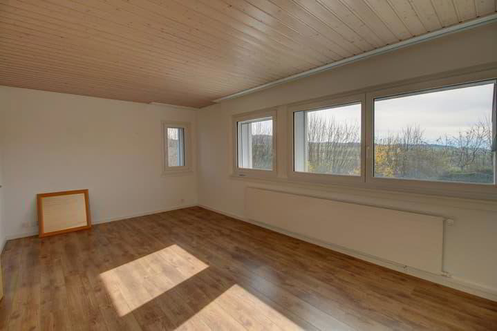 Casa di 7.5 locali in vendita a Le Vaud - immagine 1/7