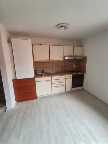 Appartement 2.5 pièces à louer à Courrendlin - image 1/7