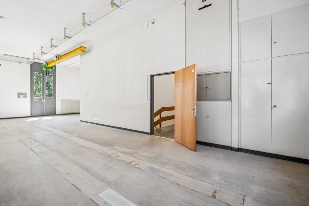 null rooms Office & Commercial for rent in Oberdorf BL - image 1/11