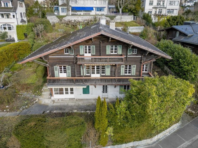 Maison 8 pièces à acheter à Zurich - image 1/1