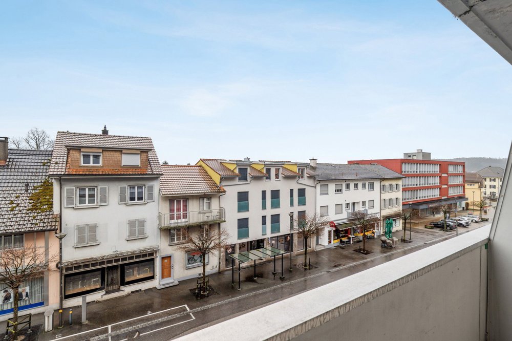 Appartamento di 2 locali in affitto a Lengnau BE - immagine 1/10