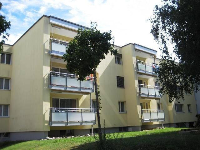 null rooms Car park, garage for rent in Langwiesen - image 1/1