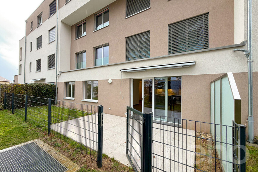 3.5 rooms Apartment to buy in Orbe - image 1/12