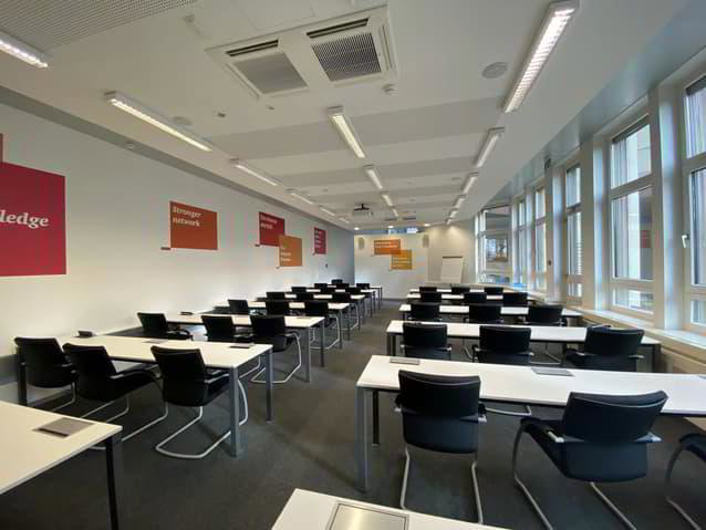 null rooms Office & Commercial for rent in Geneva - image 1/5