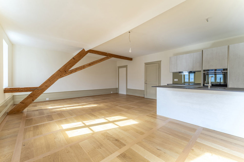 3 rooms Apartment to buy in Vevey - image 1/4
