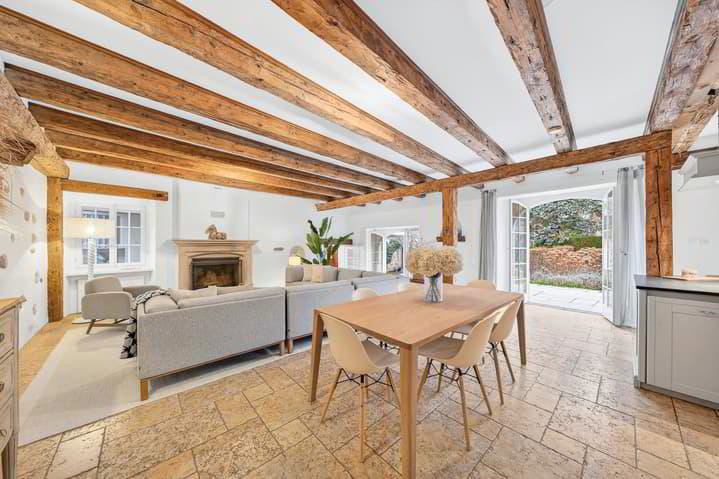 Maison 6.5 pièces à acheter à Nyon - image 1/1