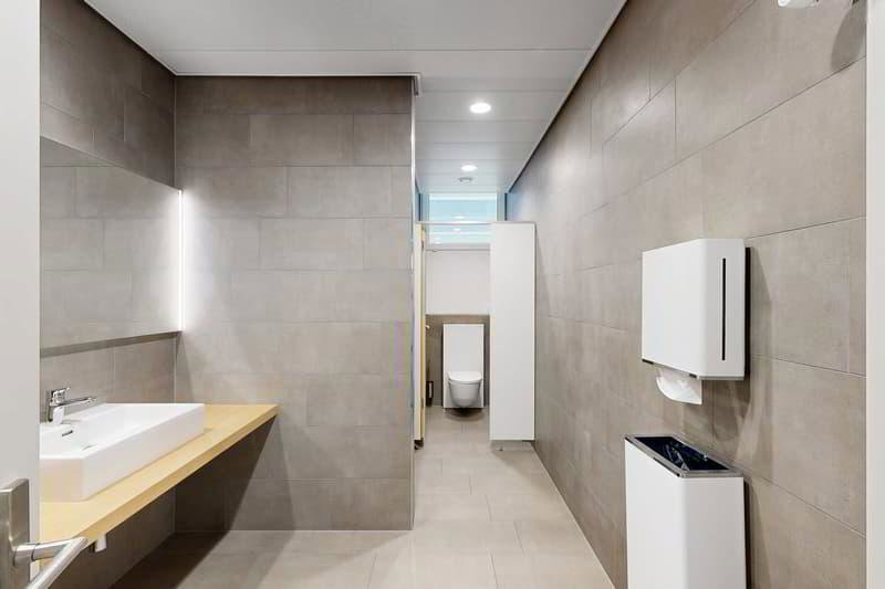 Bureau & Commerce null pièces à louer à Zurich - image 1/12