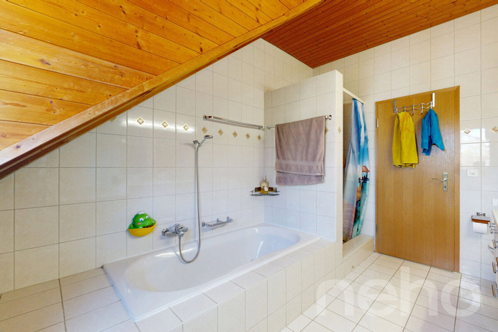 Casa di 6.5 locali in vendita a Derendingen - immagine 1/12