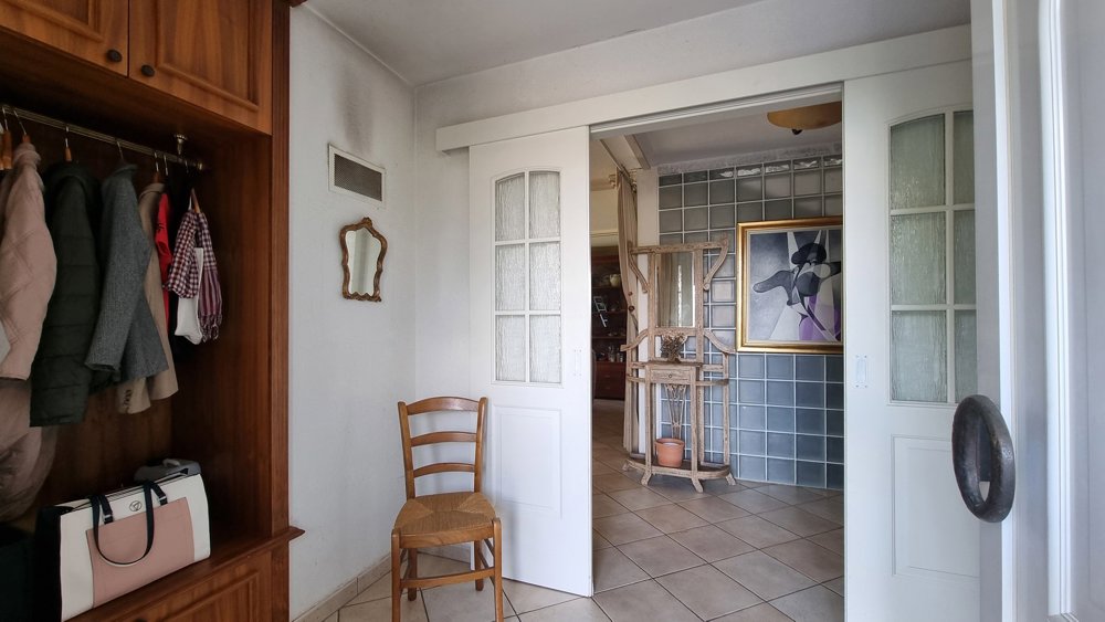 Casa di 8 locali in vendita a Bouveret - immagine 1/13