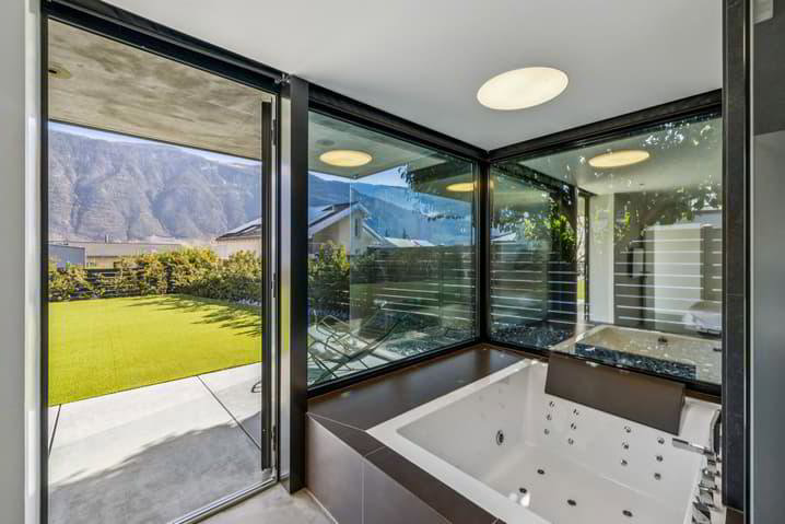 6.5 rooms House to buy in Fully - image 1/13