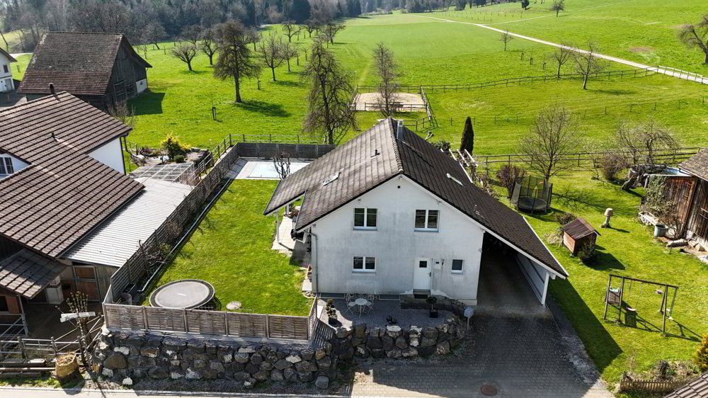 5.5 Zimmer Haus zum verkaufen in Buch b. Märwil - Bild 1/13