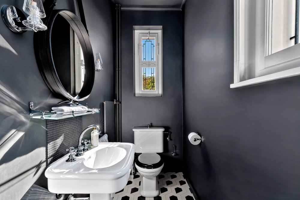 7 Zimmer Haus zum verkaufen in Nyon - Bild 1/13