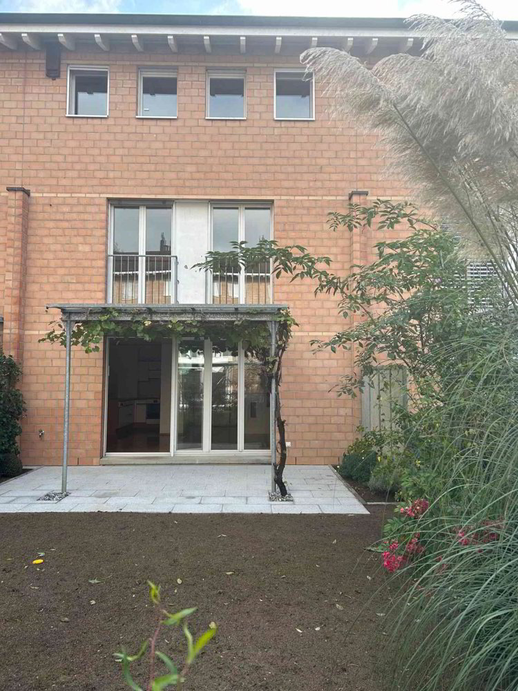 6 Zimmer Wohnung zu vermieten in Laufen - Bild 1/13