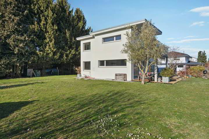 Casa di 5 locali in vendita a Gletterens - immagine 1/13