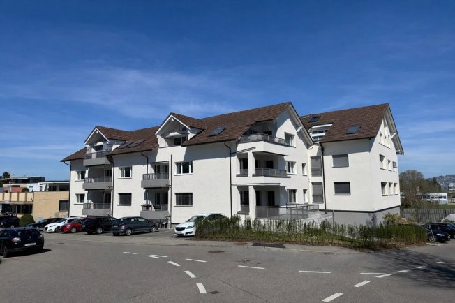 5 rooms Apartment for rent in Rüschlikon - image 1/1