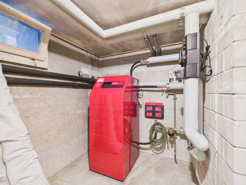 Maison 7.5 pièces à acheter à Oberhelfenschwil - image 1/15