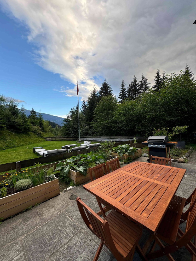 4.5 Zimmer Wohnung zu vermieten in Laax GR - Bild 1/13