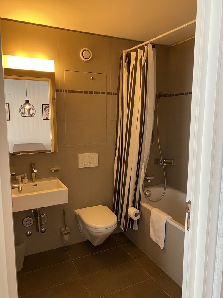 Appartement 1 pièces à louer à Lausanne - image 1/4