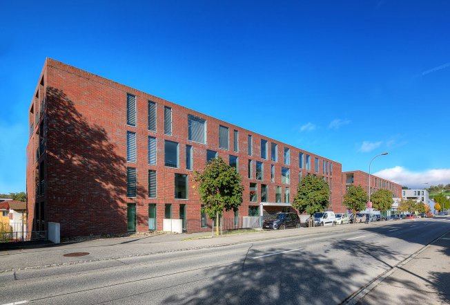 Appartamento di 4 locali in affitto a Döttingen - immagine 1/1