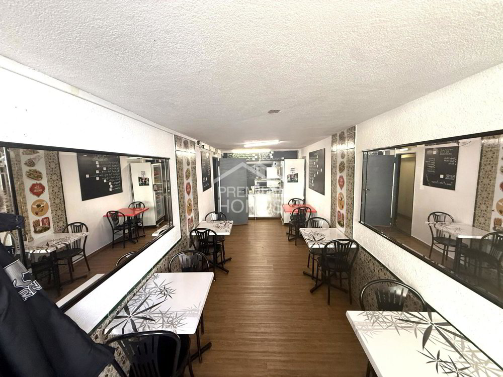 11 Zimmer Haus zum verkaufen in Yverdon-les-Bains - Bild 1/6