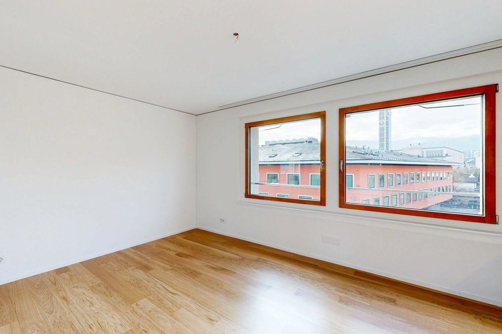 2 rooms Apartment for rent in Zurigo - image 1/12