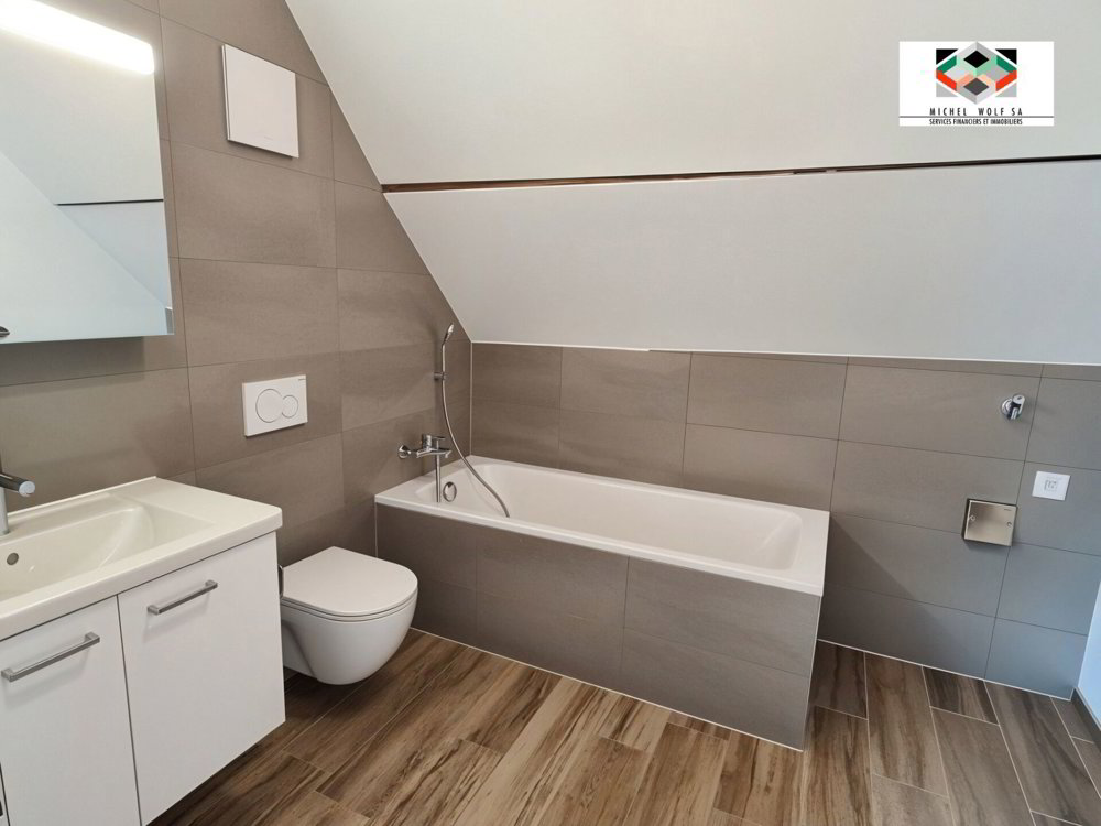 Magnifique appartement de 4.5 pièces en duplex à Hauterive - Mehr
