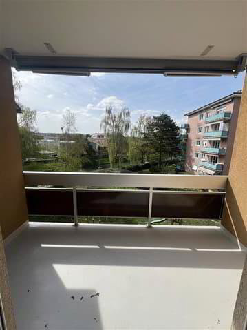 3 rooms Apartment for rent in Yverdon-les-Bains - image 1/8