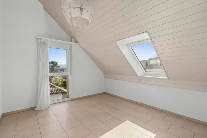 5.5 rooms Apartment to buy in Gland - image 1/13