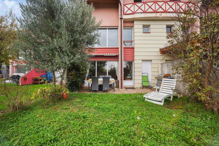 5.5 rooms House to buy in Aubonne - image 1/12