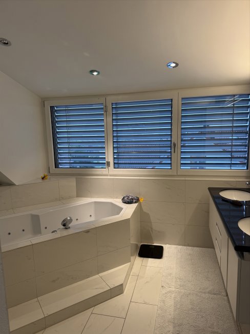 5 rooms Apartment for rent in Thalwil - image 1/1
