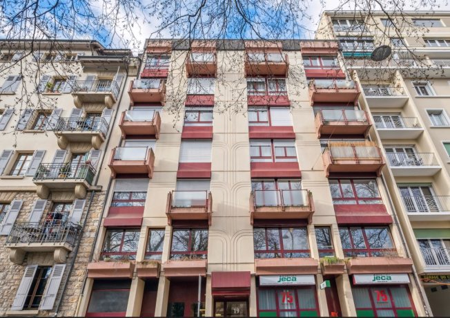 4 Zimmer Wohnung zu vermieten in Carouge GE - Bild 1/1