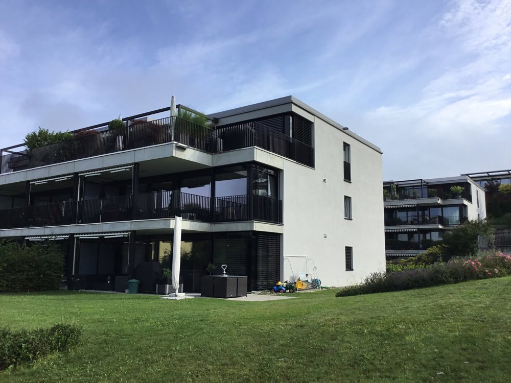 null rooms Car park, garage for rent in Winkel - image 1/1