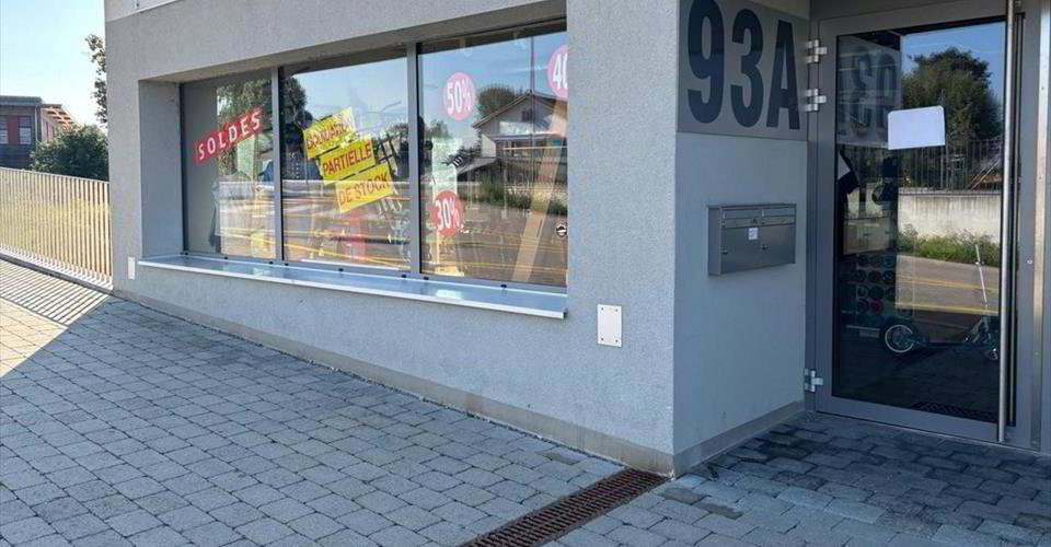 Ufficio & Commercio di null locali in affitto a St-Sulpice VD - immagine 1/4