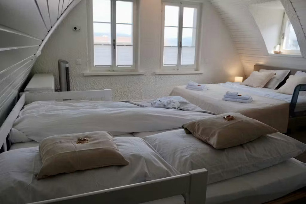 2 rooms House for rent in Kilchberg ZH - image 1/10