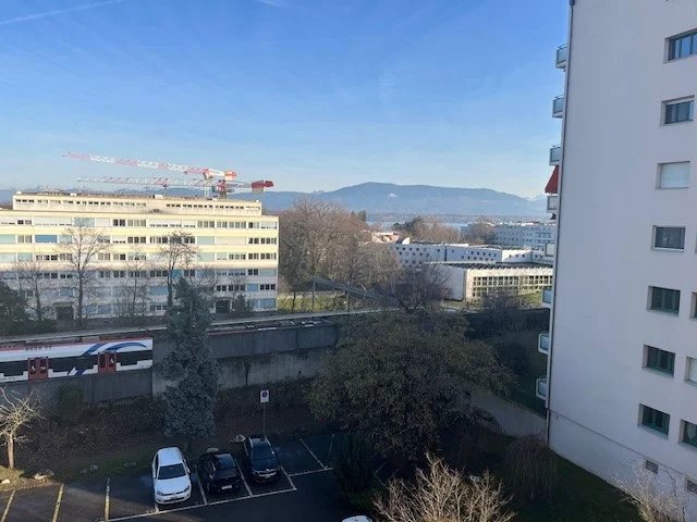 Appartamento di 3 locali in vendita a Versoix - immagine 1/9