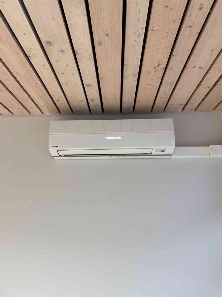 1.5 Zimmer Büro zum verkaufen in Brig - Bild 1/9
