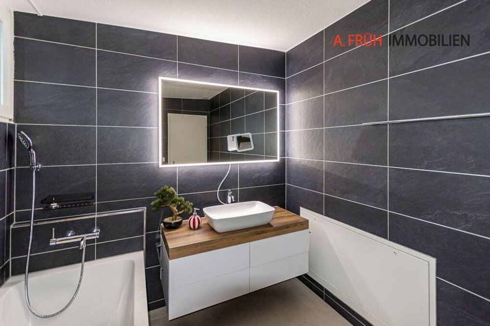 4 rooms House to buy in Dättwil AG - image 1/11