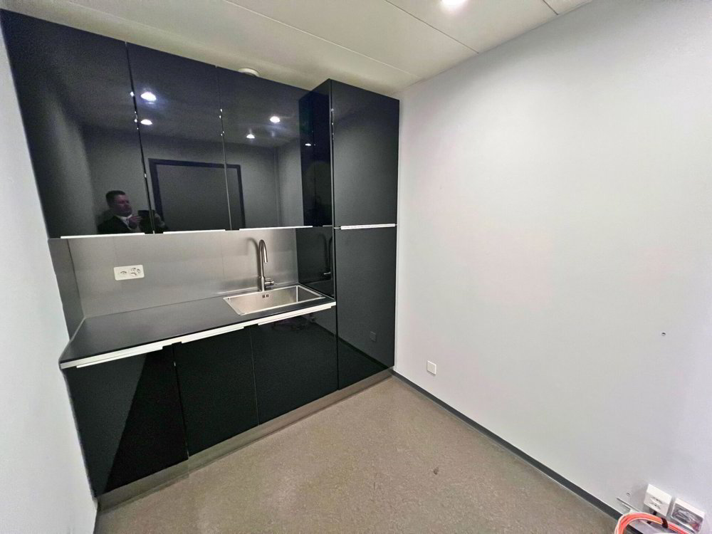 Ufficio & Commercio di 3 locali in affitto a Lugano - immagine 1/6