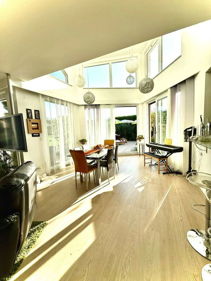 Maison 8 pièces à louer à Bossonnens - image 1/11