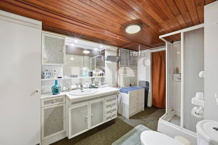 Maison 7 pièces à acheter à Vessy - image 1/13