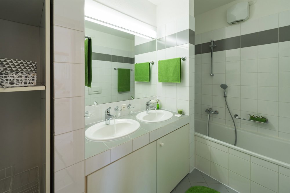 Appartement 3 pièces à louer à Lugano - image 1/8
