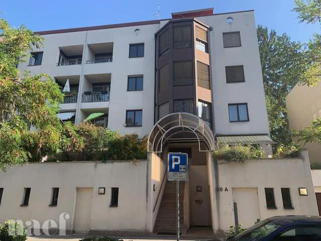 Parking, garage null pièces à louer à Chêne-Bougeries - image 1/1